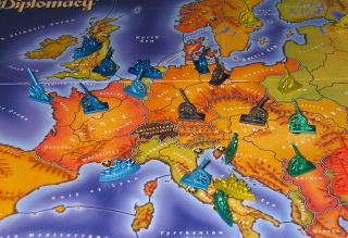 Illustration for article titled The Top 5 Board Games That Really Will Ruin Friendships